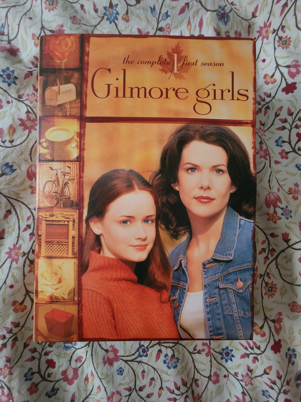 Gilmore Girls The Complete First Season DVD Box Set - Orange